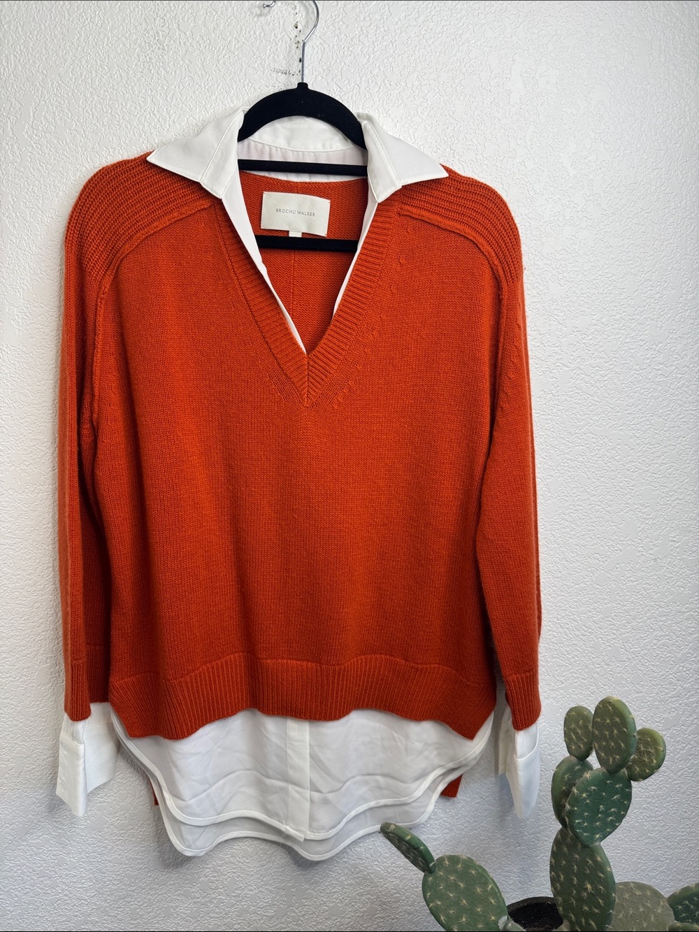Brochur Walker NWT layered pullover sweater size small